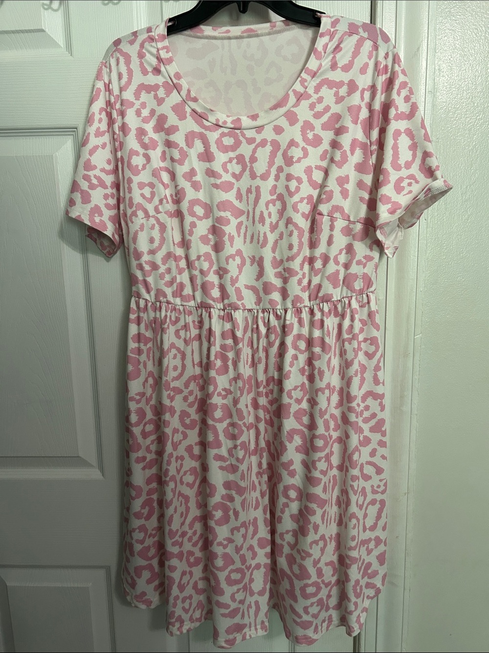 Women's Pink Leopard Print Midi Dress with Gathered Waist